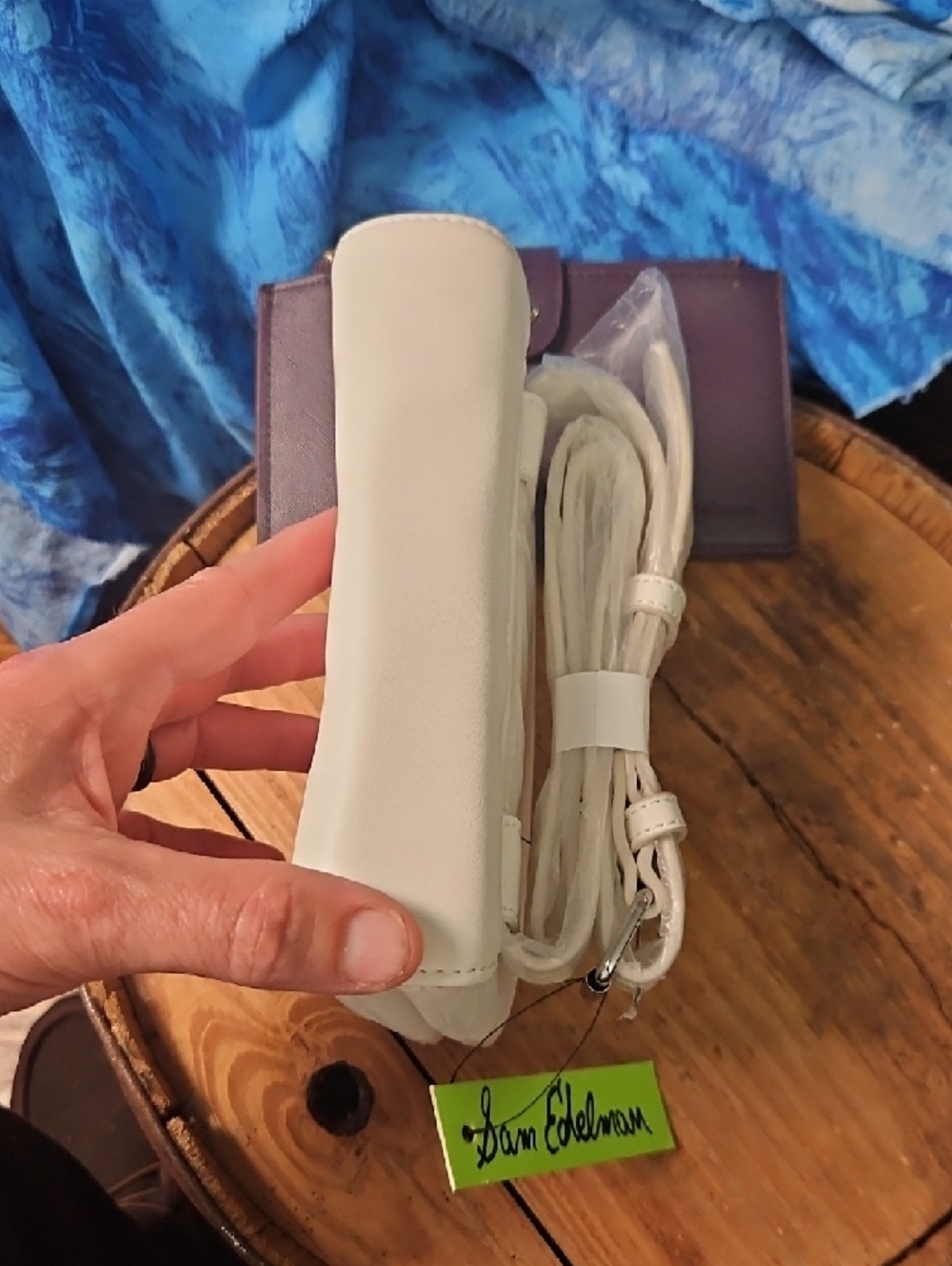 2/$75 Sam Edelman White Leather Wristlet Clutch - Picture 13 of 16